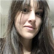 Laureata in Psicologia, impartisce ripetizioni in Italiano, Grammatica, Storia a bambini e ragazzi delle elementari, medie e superiori